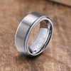 Anillo grabado para hombres Anillos de promesa de tungsteno con acabado mate personalizados de 8 mm para hombres Ajuste cómodo