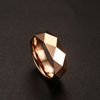 Fabricantes de China, diseños de anillos de boda, superficie de corte de diamante, anillo de carburo de tungsteno de 6 mm con oro rosa para hombres